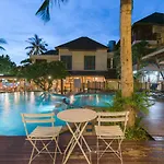 Mac Resort Hotel