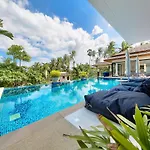 Dhevatara Residence Sea View Villas