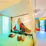 Khao Sok Tree House Resort