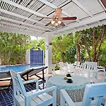 Angel Pool Villa