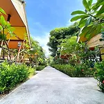 Long Beach Garden Resort