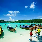 Phi Phi Island Cabana Hotel