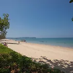 Khaolak Merlin Resort