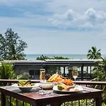 Holiday Ao Nang Beach Resort, Krabi