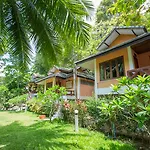 Bottle Beach 1 Resort