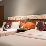 Grand Jomtien Palace Hotel - Sha Extra Plus