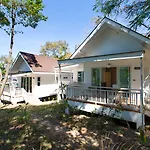 Phi Phi Bayview Resort