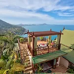Sandalwood Luxury Villa Resort
