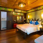 The Fair House Beach Resort & Hotel