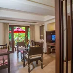 Samui Sense Beach Resort