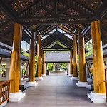 Melati Beach Resort & Spa