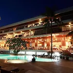 Samui First House Hotel