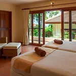 Villa Sapparos