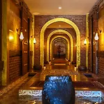 Summer Luxury Beach Resort & Spa