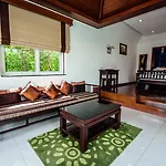Sea Valley Resort