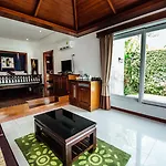 Sea Valley Resort