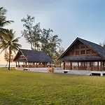 Le Menara Khao Lak