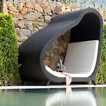 Rodina Beach Hotel