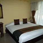 Villa Thongbura
