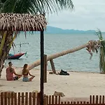 Tea Moon Beach House