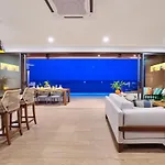 Villa Akiba