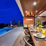 Villa Akiba