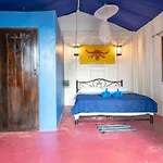 Lanta Lily Resort