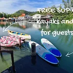 Baan Rim Nam