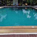 Dee Andaman Hotel