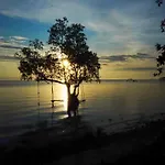 Baan Chid Talay