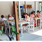 Ampha Place Hotel