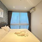 Veranda Residence Pattaya By Sea