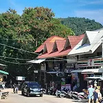 Nin Kantiang Bay