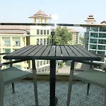 Crystal Palace Luxury Hotel Pattaya
