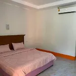 Lanta Paradise Beach Resort