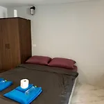Medileaf Hostel
