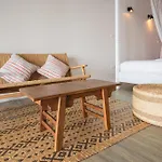 Baan Jai Dee Beach Front Hotel