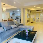 Pattaya Pool Villa39A 300 Mater To Beach Gate Exit
