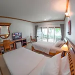 Haadson Resort & Koh Raham