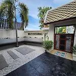 รมิดา พูล วิลล่า พัทยา Ramida Pool Villa Pattaya