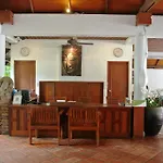 Salathai Resort