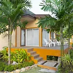 Coconut Beach Resort, Koh Chang