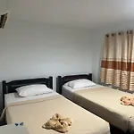Bang Sit Guest House