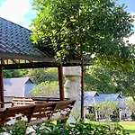 Diamond Village Pai