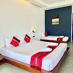Diamond Village Pai