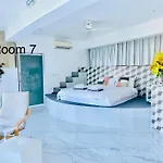 Samui Sky Pool Villa