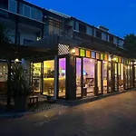 Pha Thai House