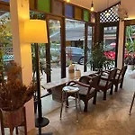 Pha Thai House