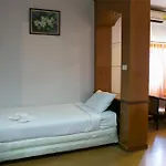 Haadrin Resort