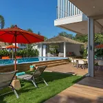 5-Bdr Luxury Villa At A Villa Resort With Beach Club And Concierge Service